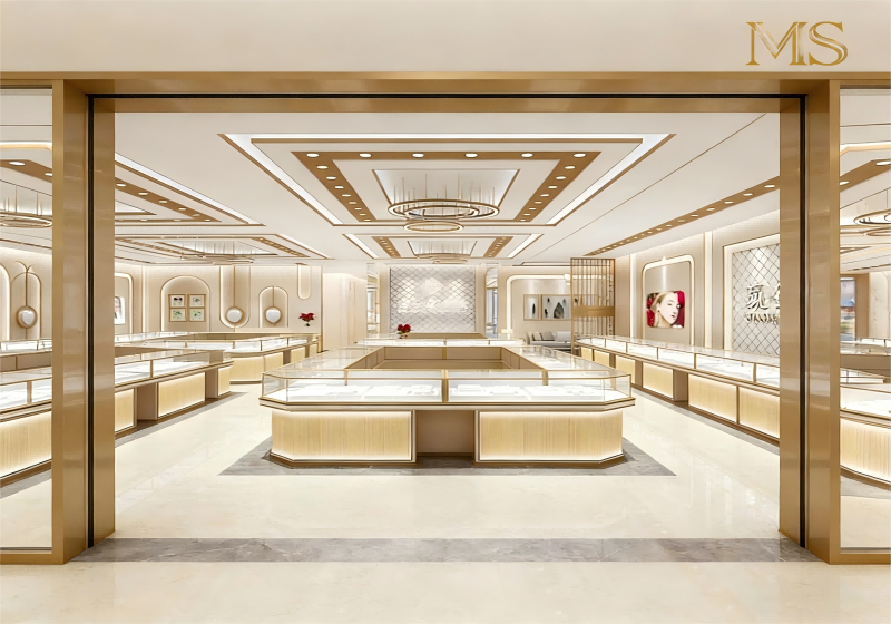 A Dual Feast of Luxurious Aesthetics and Commercial Experience