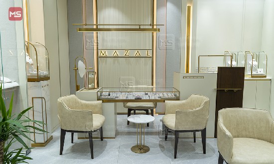 Sleek Jewelry Showcase for Luxury Stores