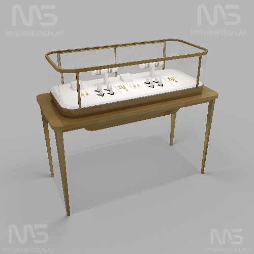 Quiet Luxury is the 2026 trend.