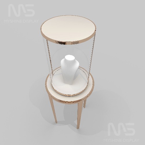 The Power of Premium Jewelry Showcases