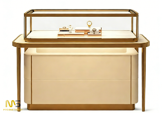 Elegant Luxury Jewelry Display Design