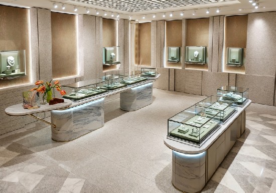 Beige Stone & Emerald Green Elegant High-End Luxury Jewelry Store