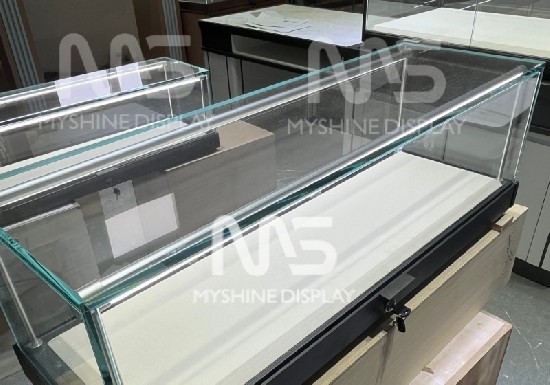 Minimalist Frameless Glass Jewelry Showcase with Integrated Lock