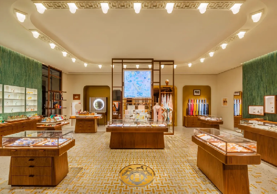 Hermès-Inspired Luxury Jewelry Display Cabinet Design
