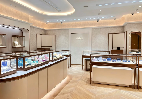 Custom Curved Jewelry Display Counters