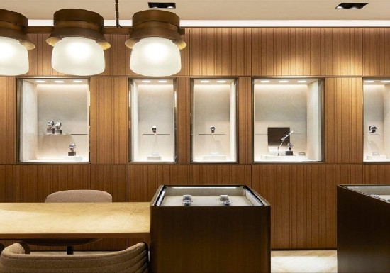 Retro Warm Wood Watch Boutique Interior