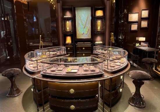 Luxury Jewelry Store Display CabinetsLuxury Jewelry Store Display Cabinets