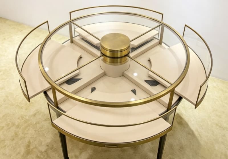 Classic Luxury Kiosk